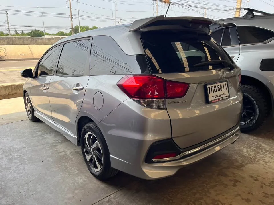 2018 Honda Mobilio II 2