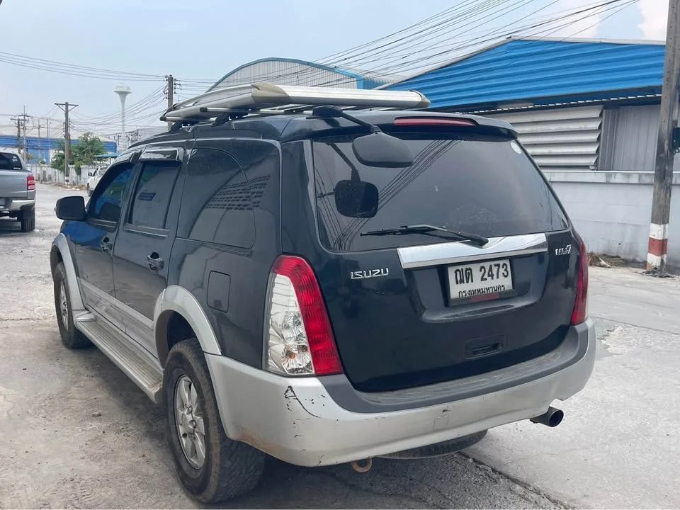 2006 Isuzu MU-7 2
