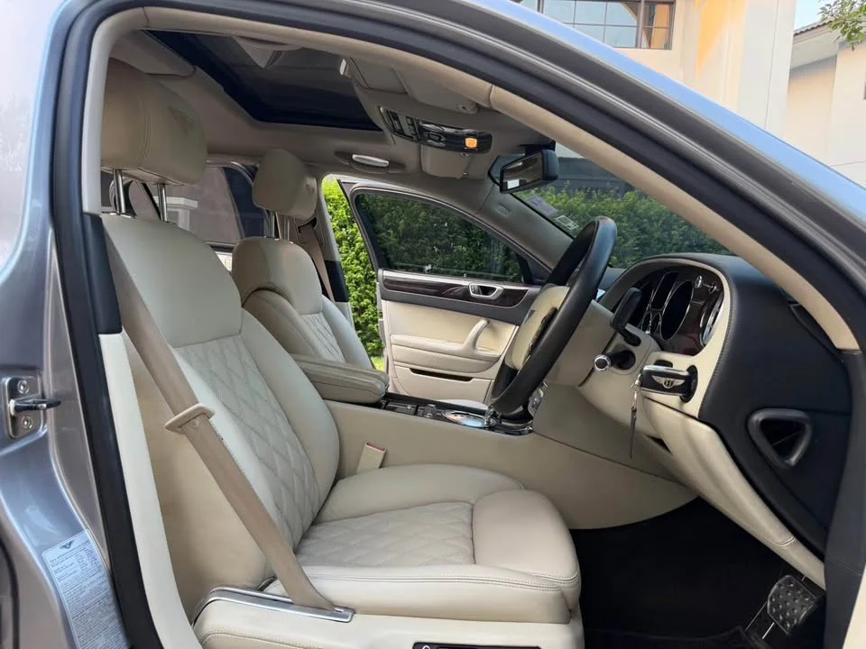2012 Bentley Flying Spur I 2