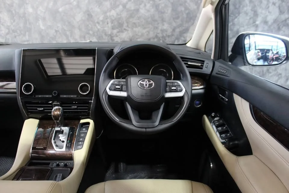 2018 Toyota Alphard, Vellfire IV (AH40) 3