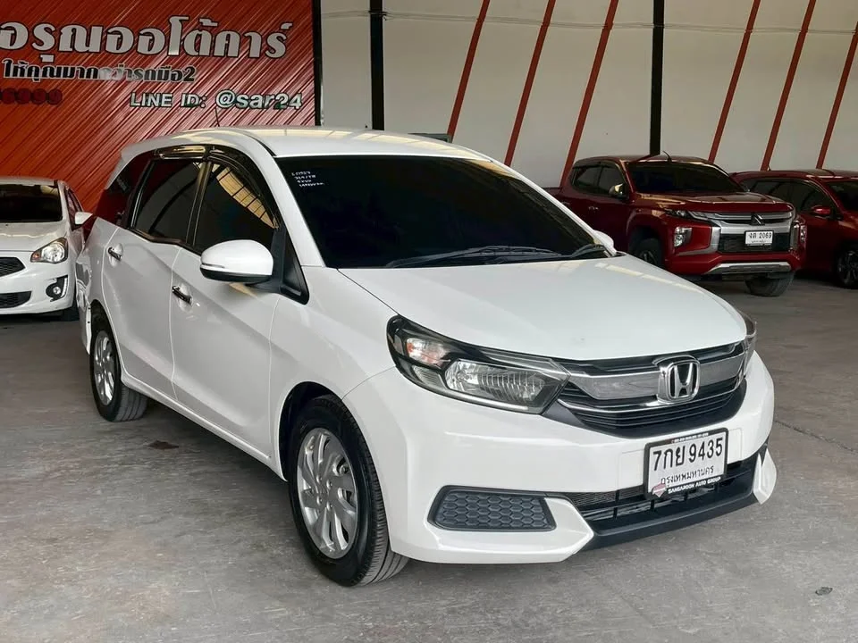 2018 Honda Mobilio II 2