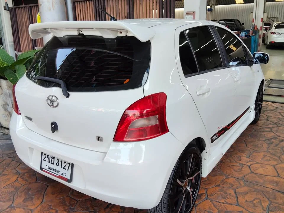 2007 Toyota Yaris II 3