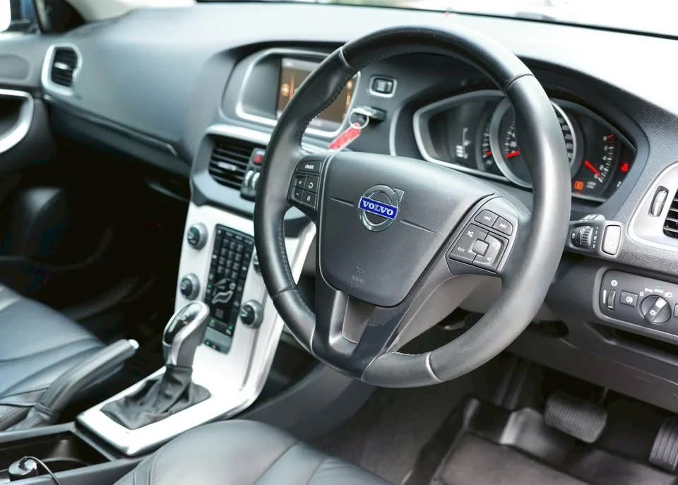 2014 Volvo V40 II 3