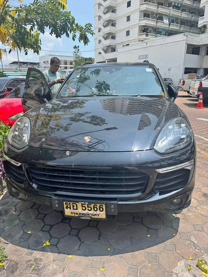 2016 Porsche Cayenne II 2