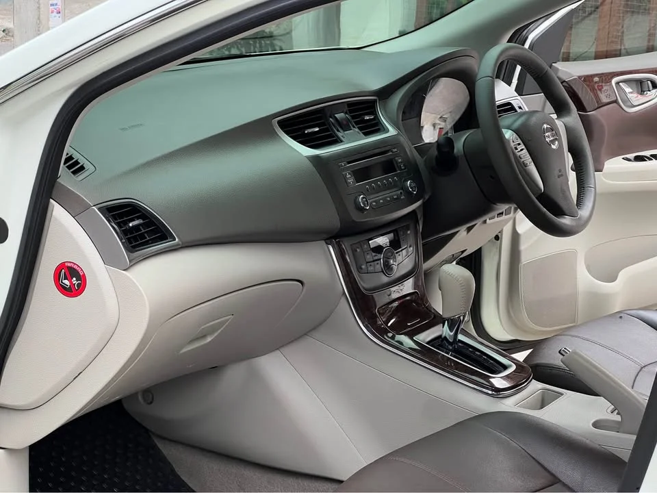 2015 Nissan Sylphy III (B17) 2