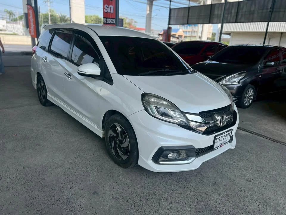 2014 Honda Mobilio II 2