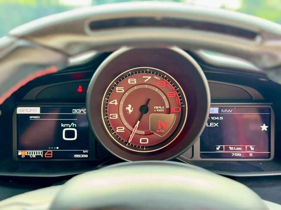 2016 Ferrari 488 3