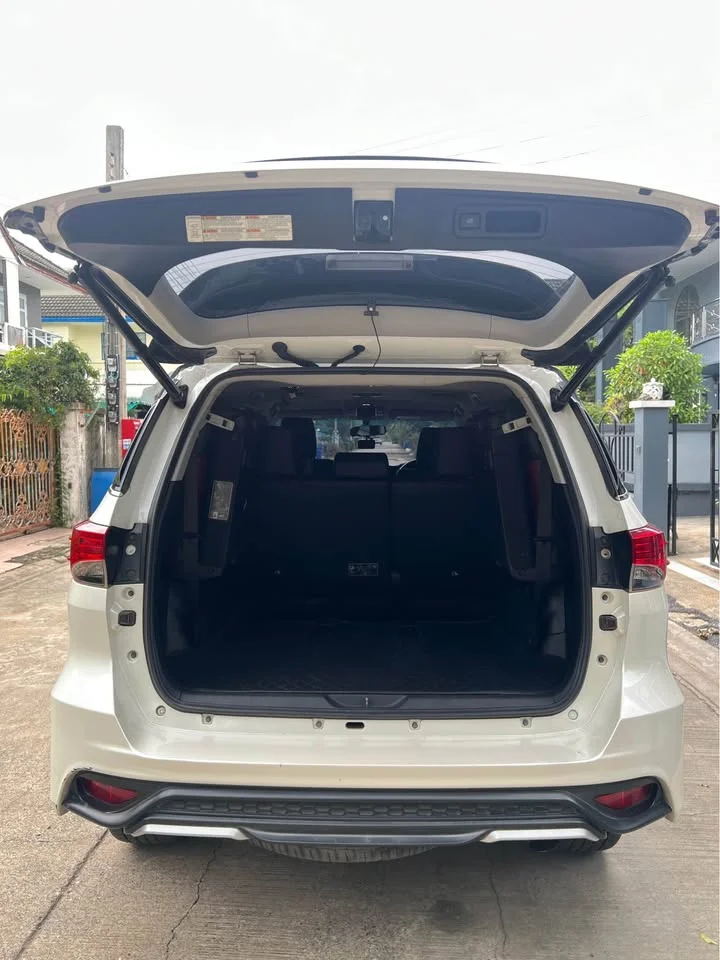 2018 Toyota Fortuner II 3