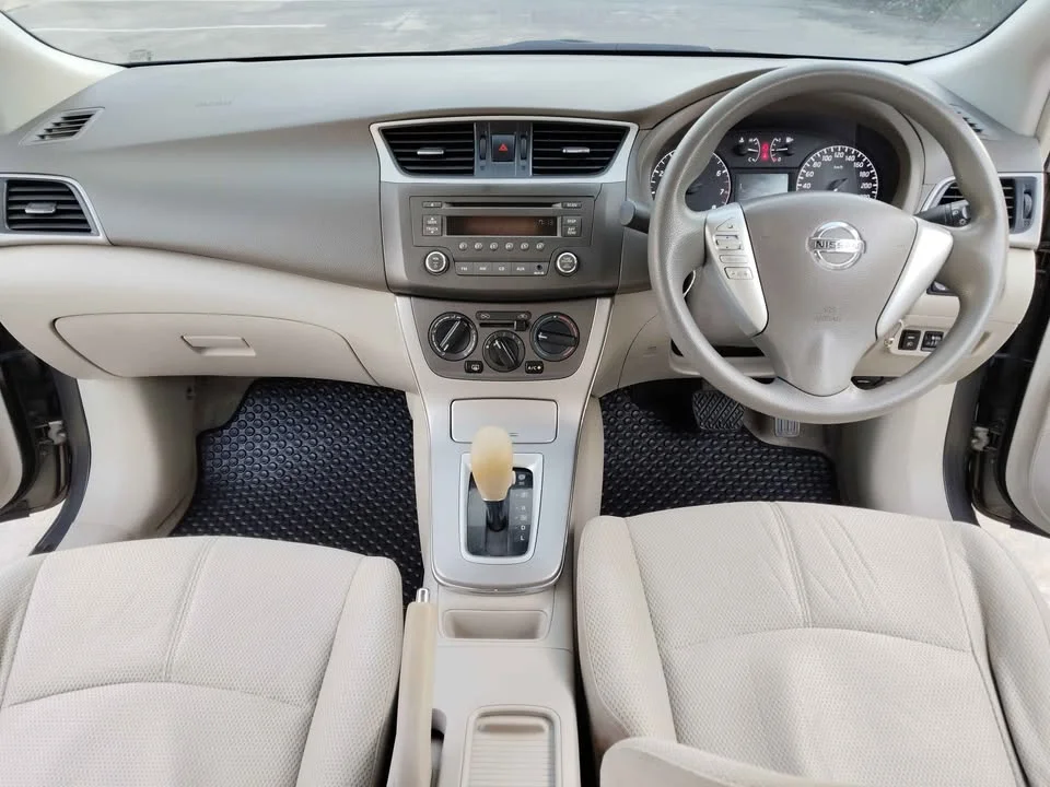 2013 Nissan Sylphy III (B17) 3