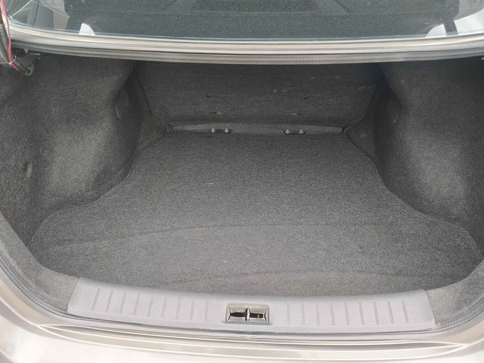 2013 Nissan Sylphy III (B17) 2