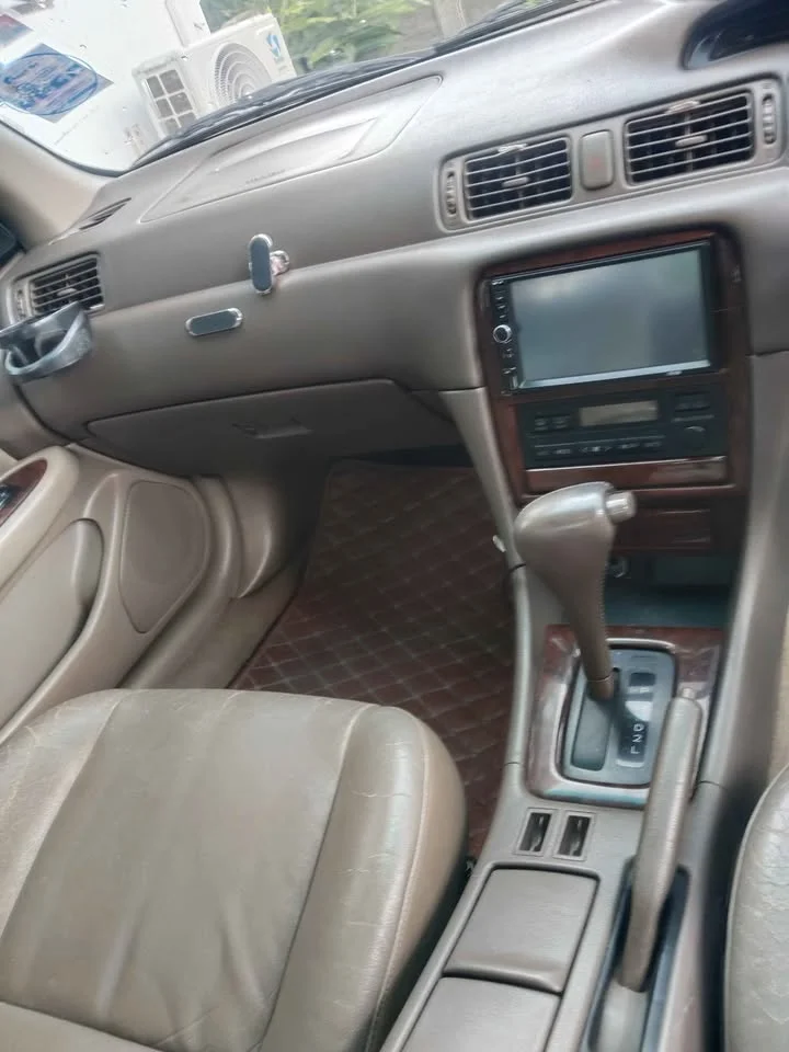 2002 Toyota Camry IV (XV20) 2