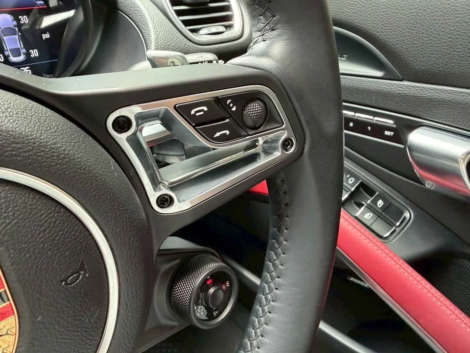 2019 Porsche 718 Boxster and Cayman IV 2