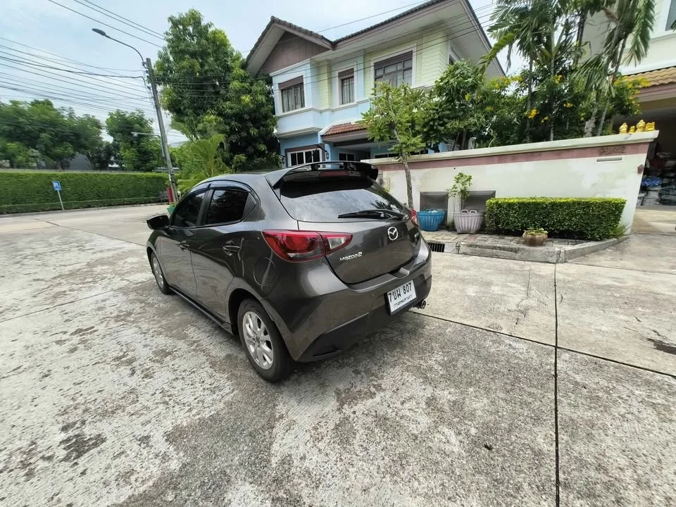 2015 Mazda 2 III 3