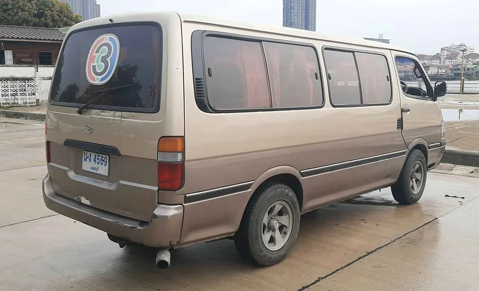 1994 Toyota Commuter IV (H100) 2