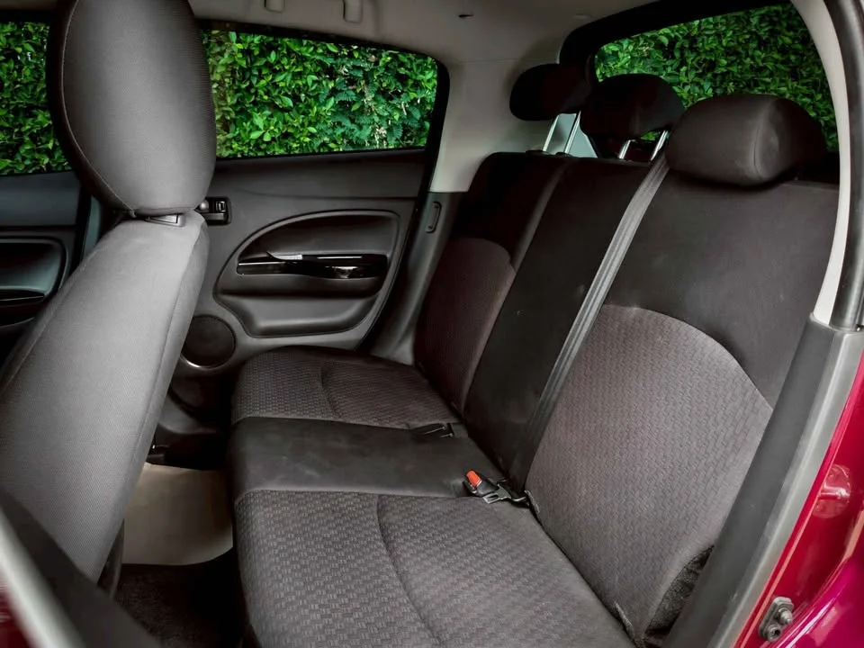2019 Mitsubishi Mirage VI 3