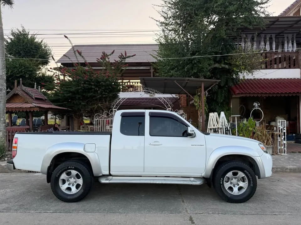 2011 Mazda BT-Series I 3