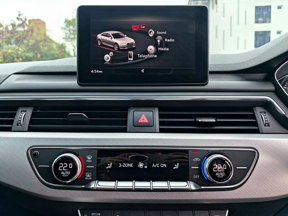 2018 Audi A4 B9 (8W) 2