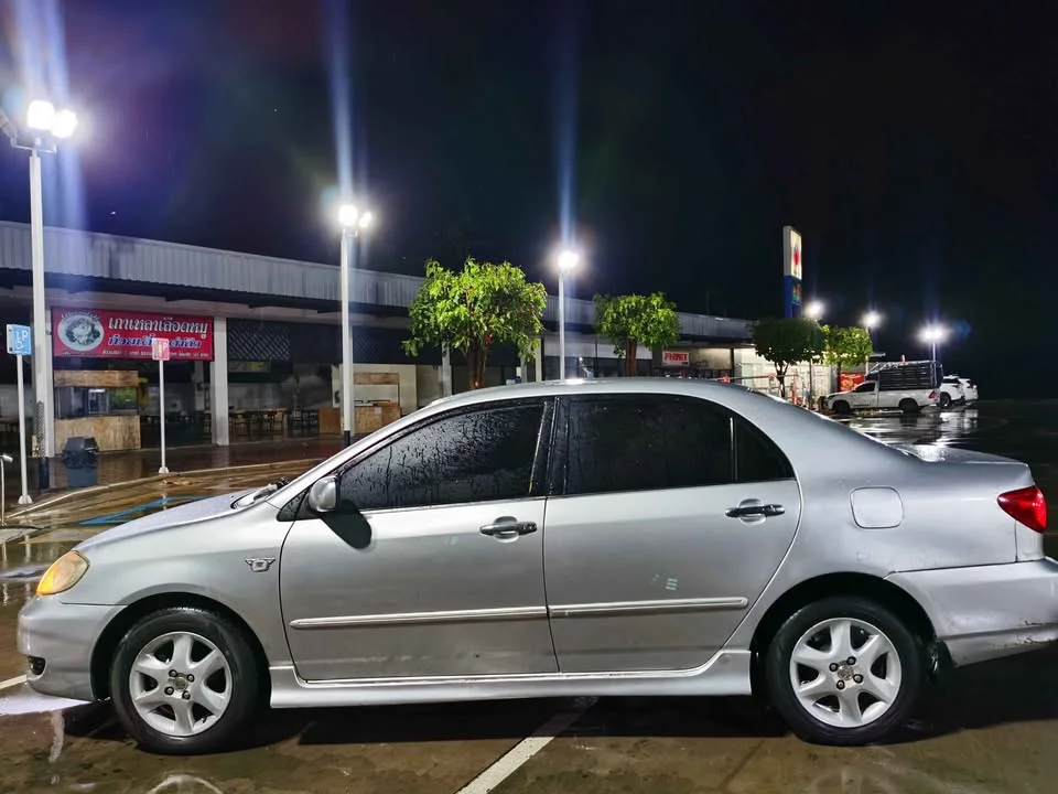 2007 Toyota Corolla Altis IX (E120) 3