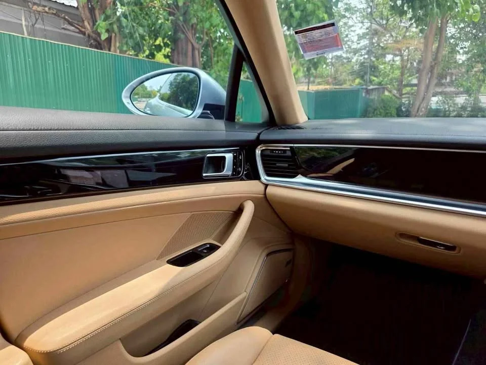 2020 Porsche Panamera II 3