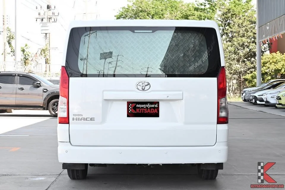 2022 Toyota HiAce VI (H300) 2