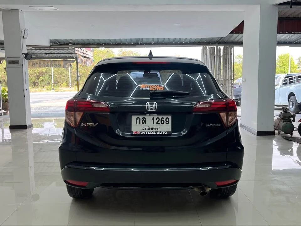 2015 Honda HR-V II 2
