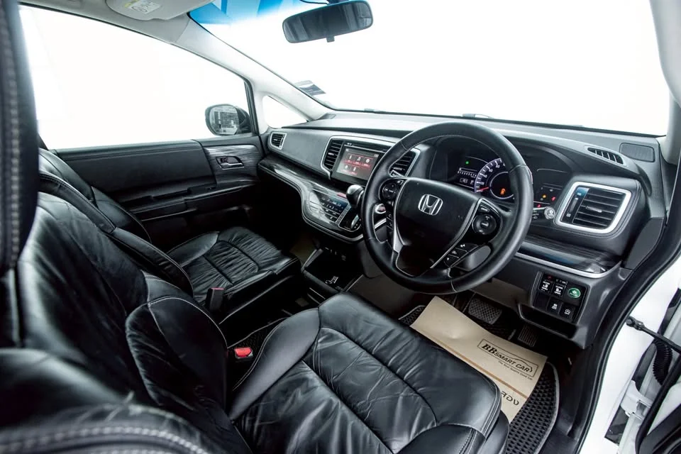 2014 Honda Odyssey V 2