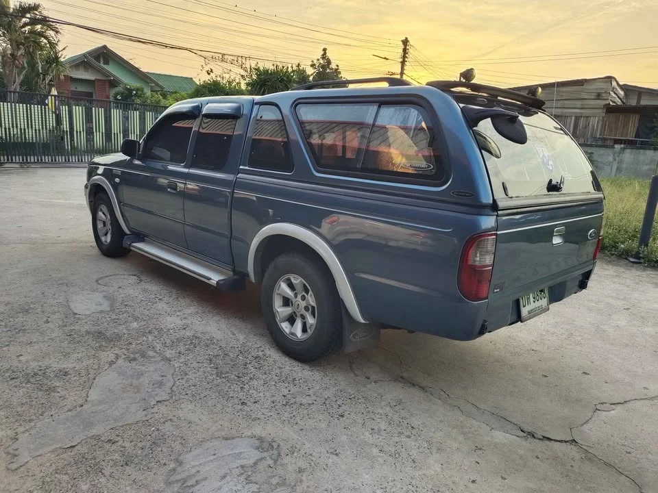 2005 Mazda 2500 Fighter V 3