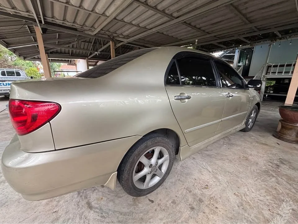 2003 Toyota Corolla Altis IX (E120) 2