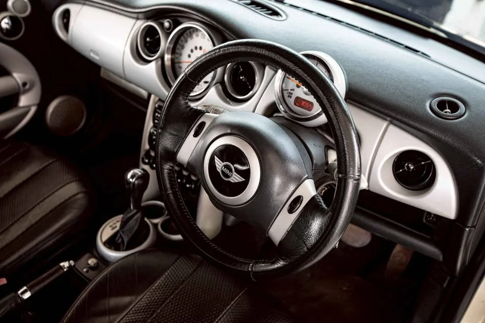 2004 Mini Hatch I 2