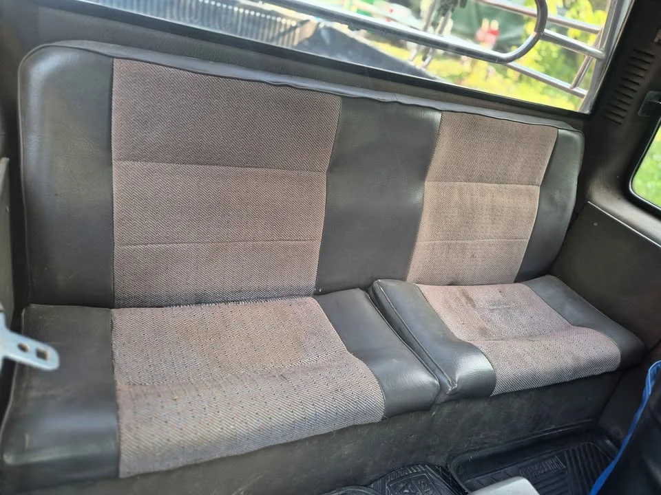 1996 Isuzu TFR III 3