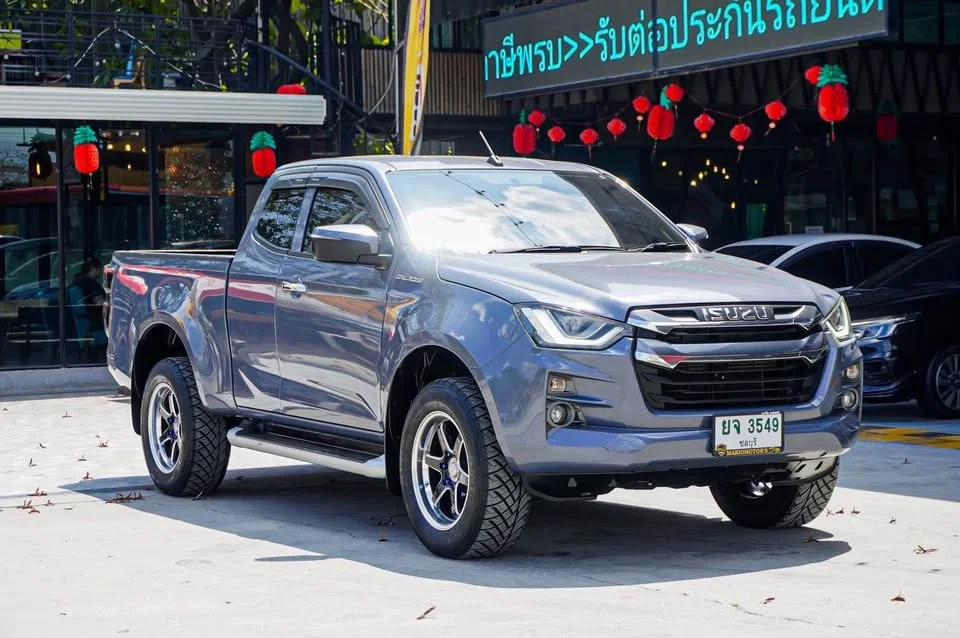 2021 Isuzu D-Max III (RG) 3