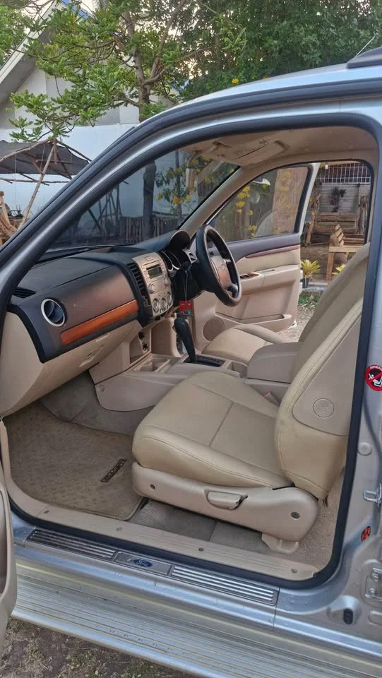 2006 Ford Everest I 3