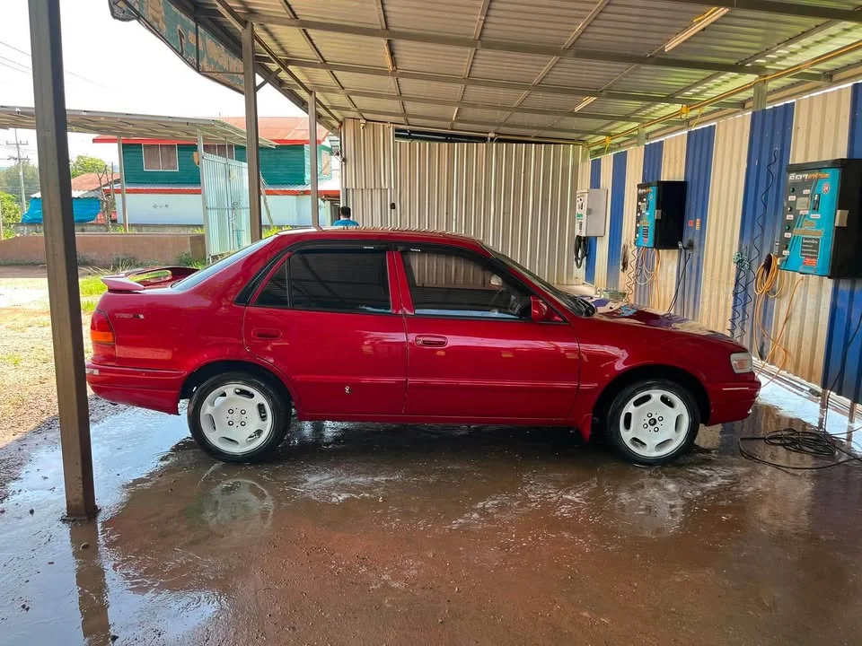 2000 Toyota Corolla Altis VIII (E110) 3