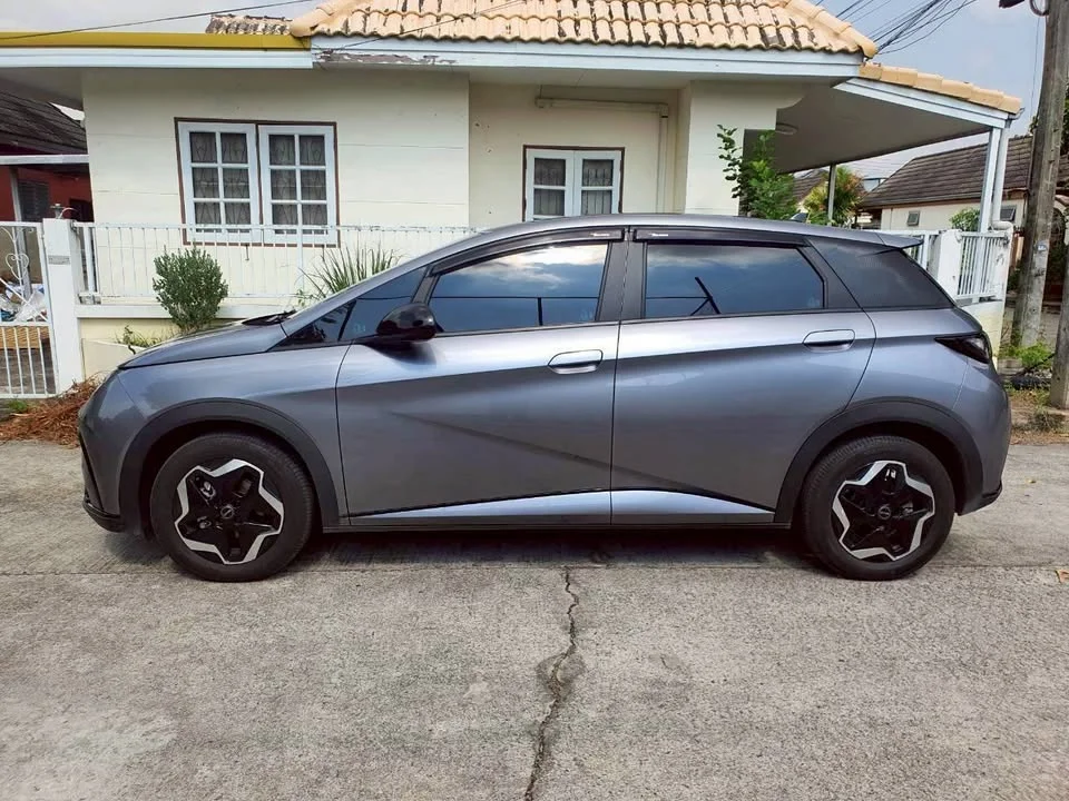 2025 BYD Dolphin 3