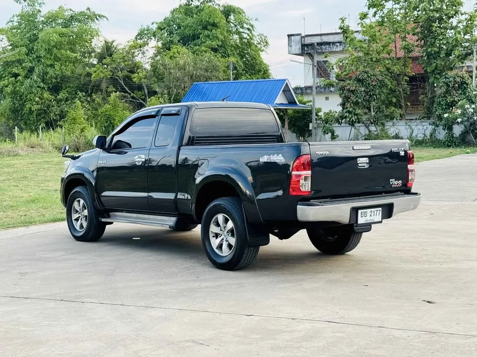 2015 Toyota Hilux VII 3