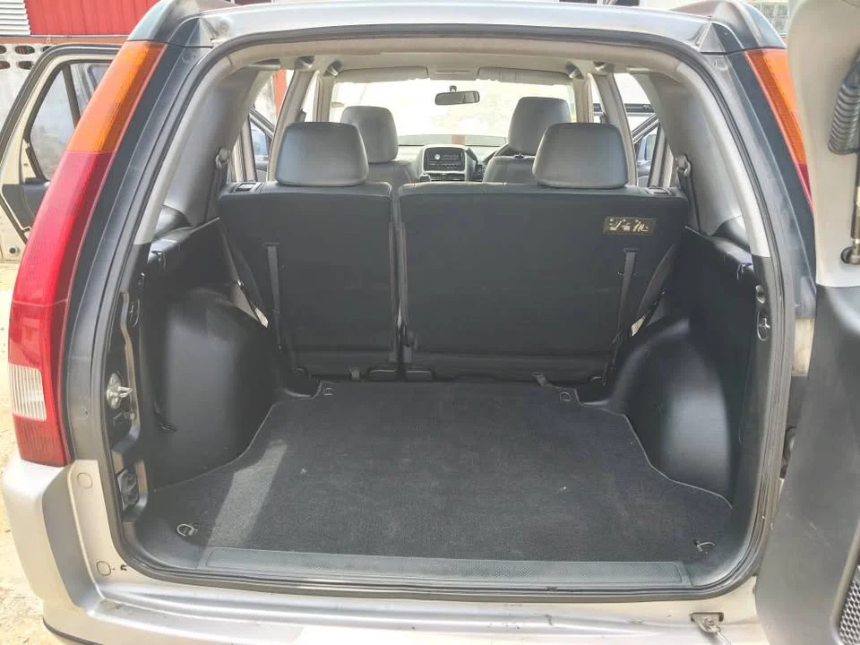 2002 Honda CR-V II 2