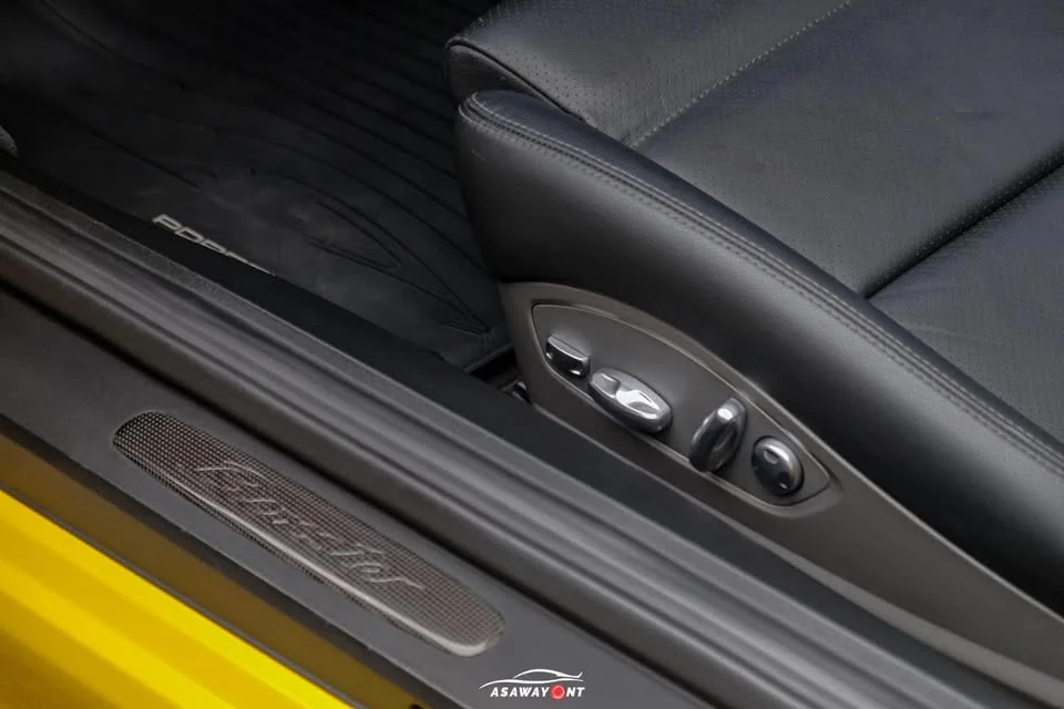 2017 Porsche 718 Boxster and Cayman IV 3