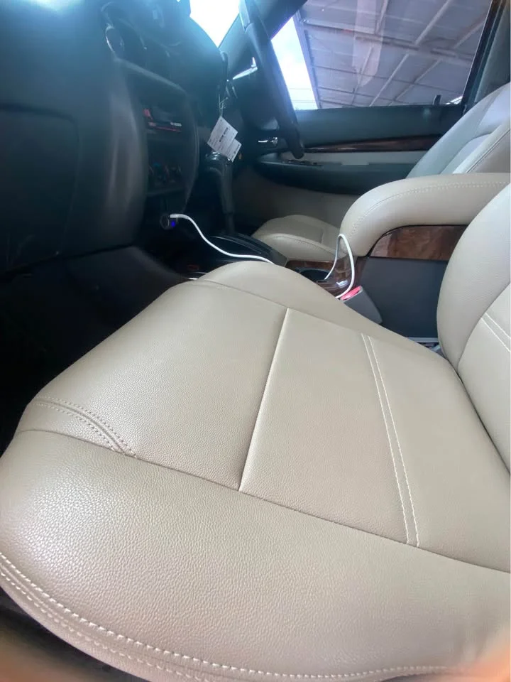 2004 Ford Everest I 3