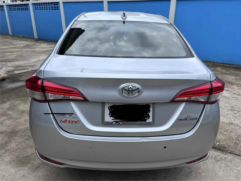 2017 Toyota Yaris ATIV III 3