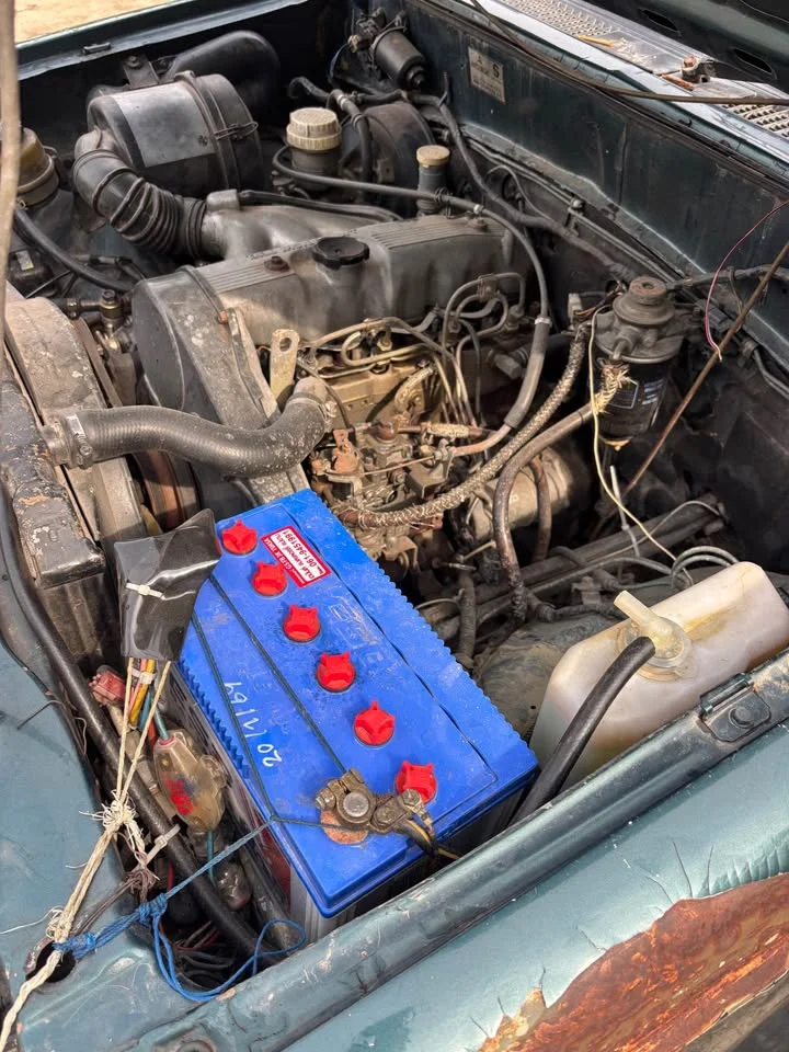 2002 Mitsubishi Triton II 2