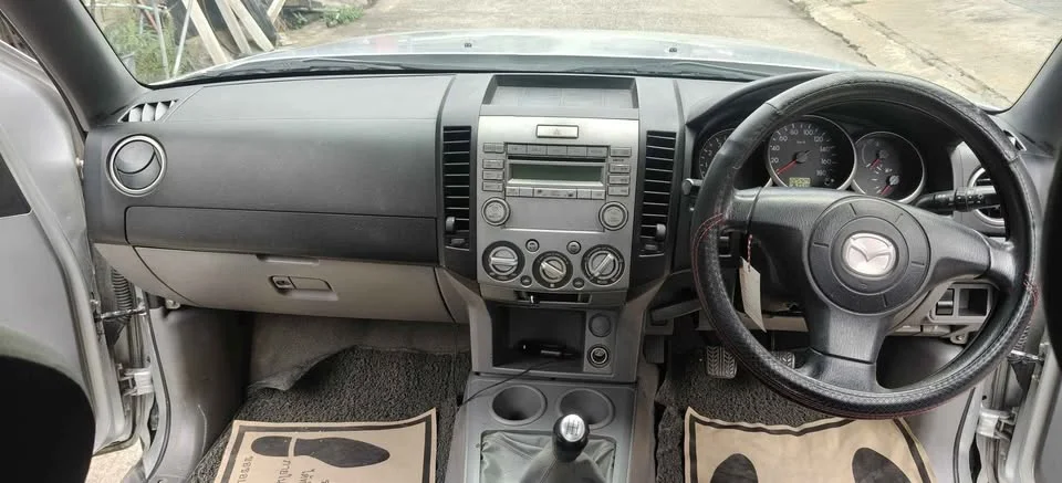 2011 Mazda BT-Series I 2
