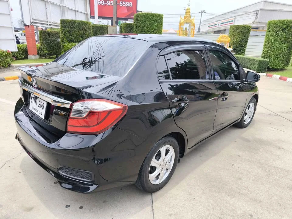 2016 Honda Brio Amaze I 2