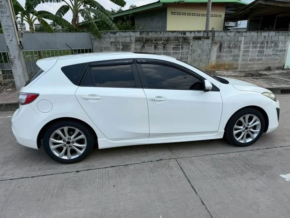 2012 Mazda 3 II 3