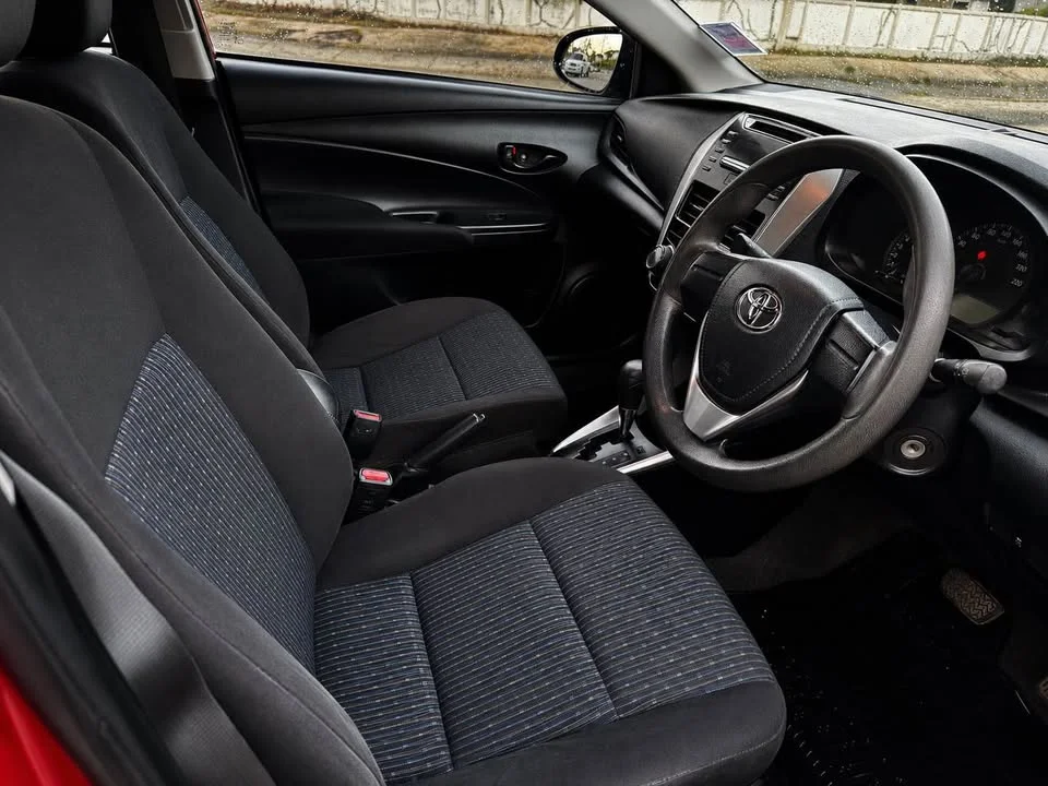 2018 Toyota Yaris ATIV III 3