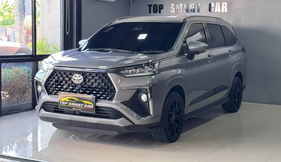 2023 Toyota Veloz III 3