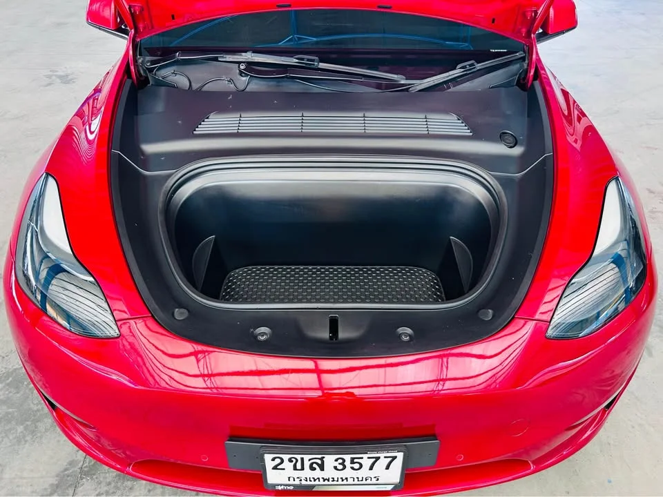 2021 Tesla Model Y 2