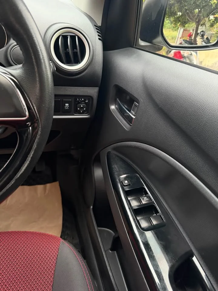 2018 Mitsubishi Attrage VI 2