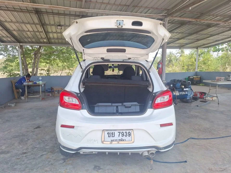 2016 Mitsubishi Mirage VI 2