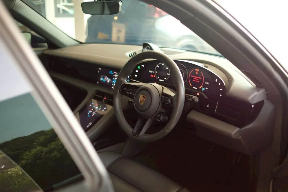 2023 Porsche Taycan 9J1 3