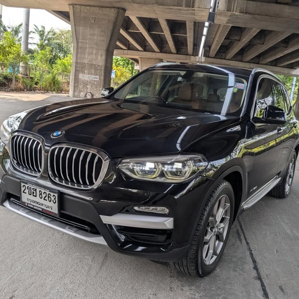 2017 BMW X3 G01, G08 3